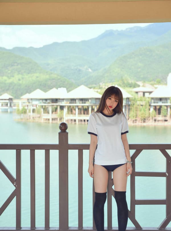 推女神美女模特朱若慕体操服制服诱惑清新养眼云曼旅拍