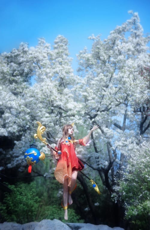 性感美女桃昔cosplay王者荣耀大乔古风裸足