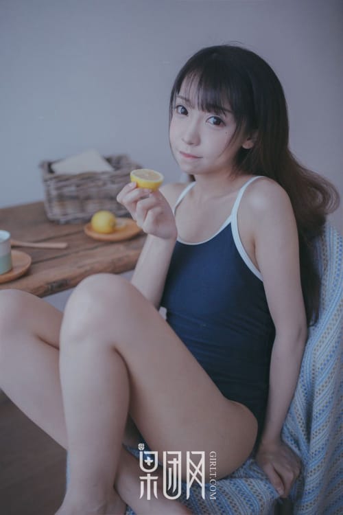 果团网邻家小妹水花花不是水哗哗童颜巨乳死库水诱惑写真