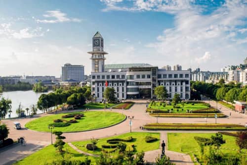 湖北十大财经类大学（中南财大第一，武汉学院上榜）