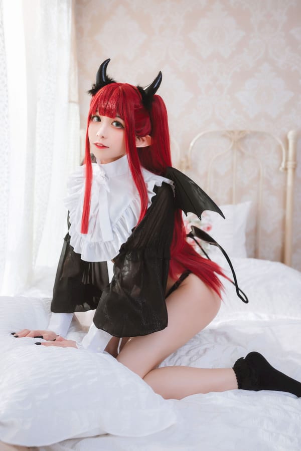 Tomoyo酱恶魔角服饰 - 更衣人偶坠入爱河利兹
