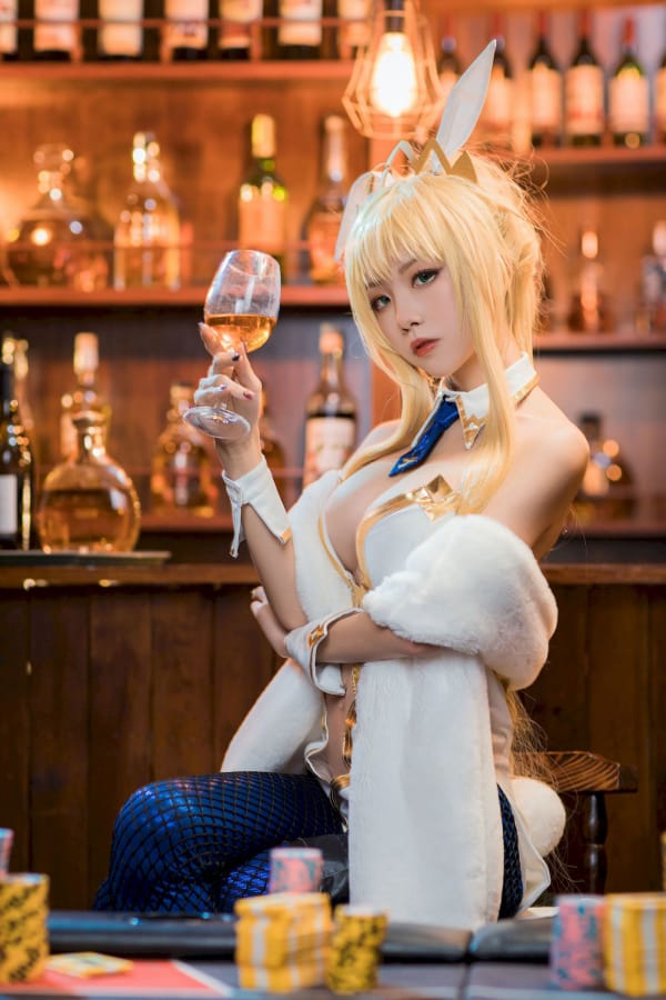 水淼aqua白色兔女郎 - FGO阿尔托莉雅·潘德拉贡