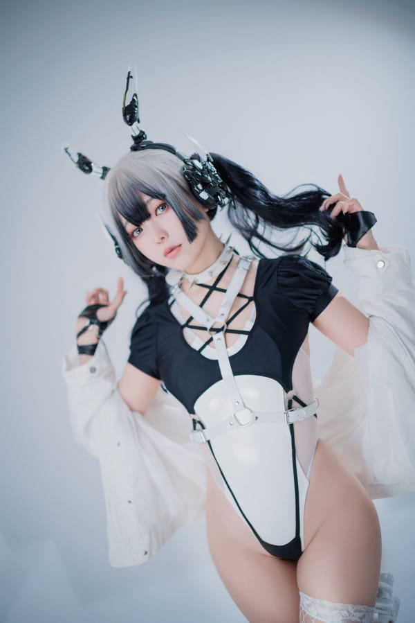 ElyEE子白色网袜 - 赛博少女BLANCHE