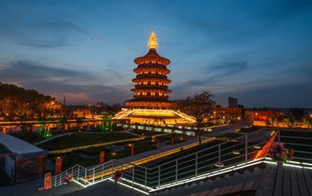 武则天称帝以后，她为何要将都城从长安迁到洛阳？