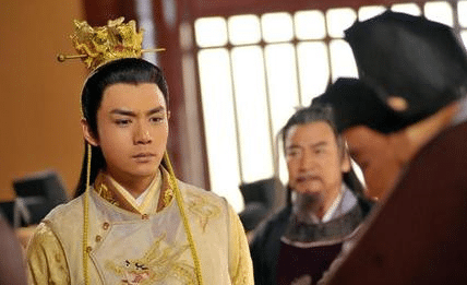 如果没有嫡长子，那么皇帝会在众多皇子中选择怎样的人？