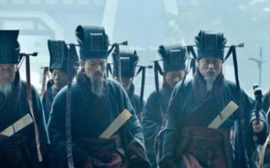 古代上朝的时候要是尿急怎么办？可以上厕所吗？