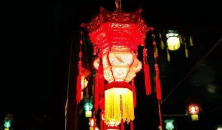 <a href=/renwu/4803.html target=_blank class=infotextkey><a href=/renwu/40303.html target=_blank class=infotextkey>贾母</a></a>,林黛玉