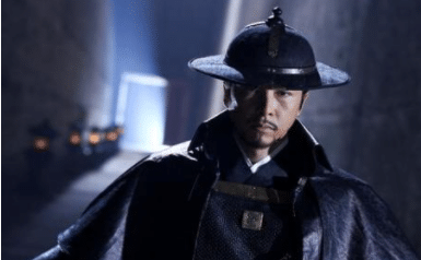 锦衣卫有着很高的权利，，但为何让崇祯独自在煤山殉国？