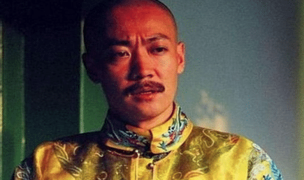 嘉庆在位十余年后，为何却说“和珅并非一无是处”？