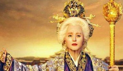 武则天在神龙政变中被迫退位后，她还有着哪些权利？