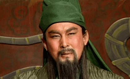 关羽为什么那么傲慢？关羽的傲慢与出身低微有何关系？