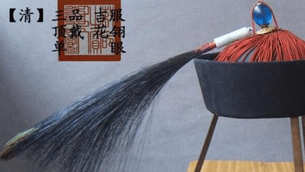 清朝的顶戴花翎怎么区分？详解清朝的顶戴花翎