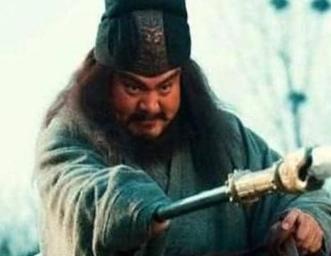 古人的武器为什么动不动就上百斤？