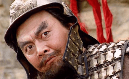 张飞丢失徐州后为何要拔剑自刎？关羽对此有说什么吗？